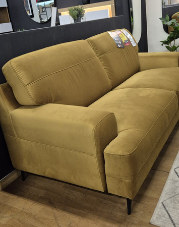 Zestaw kanapa i fotel na nóżkach do salonu Monday