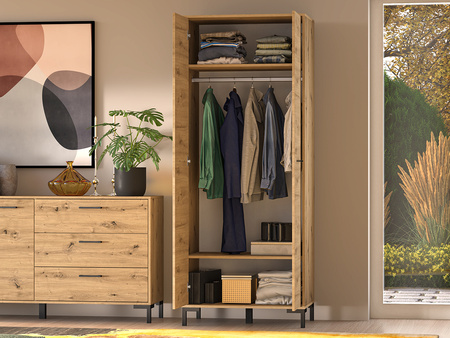 Szafa uchylna dwudrzwiowa na nóżkach do salonu Nevio 17