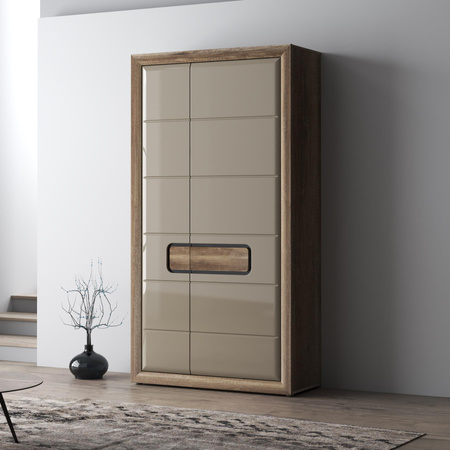 Szafa uchylna wysoka do sypialni Tiziano Forte