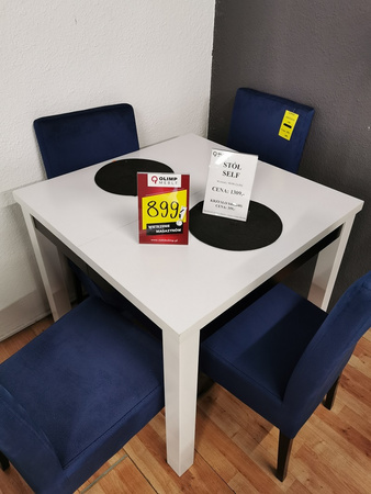 Stół rozkładany biały kwadratowy Self 