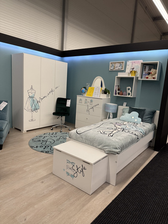 Zestaw do pokoju młodzieżowego kolekcja Fashion Mint Meblik 