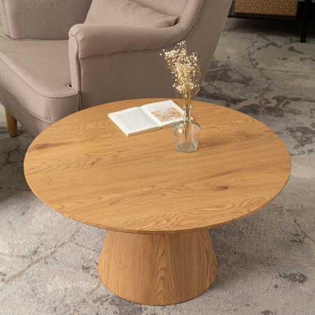 Stolik kawowy okrągły na jednej nodze do salonu dąb naturalny Carly Max 80 cm 