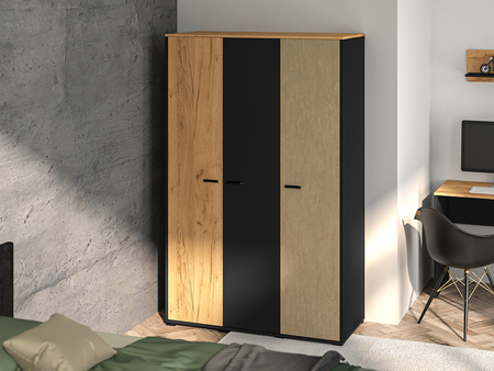 Szafa trzydrzwiowa uchylna do pokoju młodzieżowego COLT 01