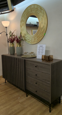 Zestaw mebli do pokoju dziennego z kolekcji Piemonte