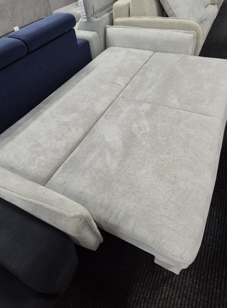 Kanapa szara rozkładana na nóżkach Bjork Sweet Sit