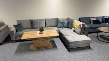 Narożnik rozkładany z funkcją spania na nóżkach do salonu Interior